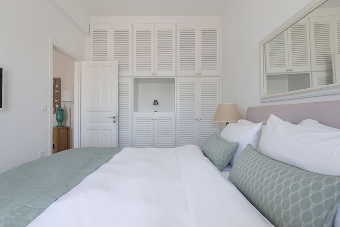 Imagen de la habitación del Hotel Aqua Luxury Suites. Foto 6