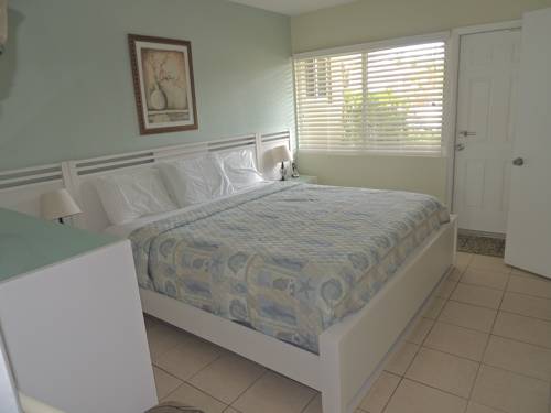 Imagen de la habitación del Hotel Aqua Mar Condos. Foto 2