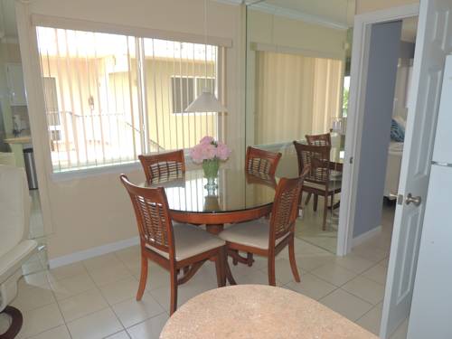 Imagen de la habitación del Hotel Aqua Mar Condos. Foto 3