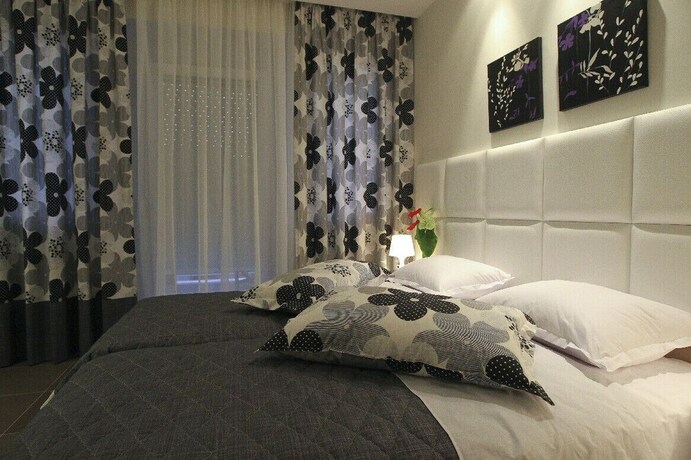 Imagen de la habitación del Hotel Aqua Mare. Foto 15