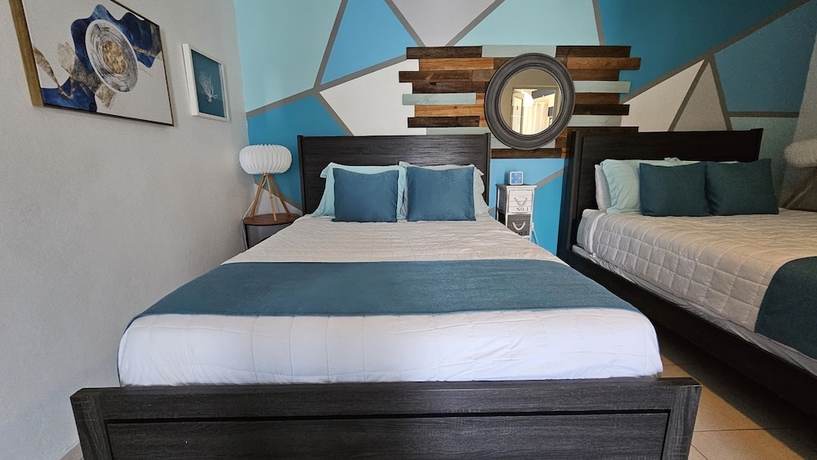 Imagen de la habitación del Hotel Aqua Marina Beach Club. Foto 4