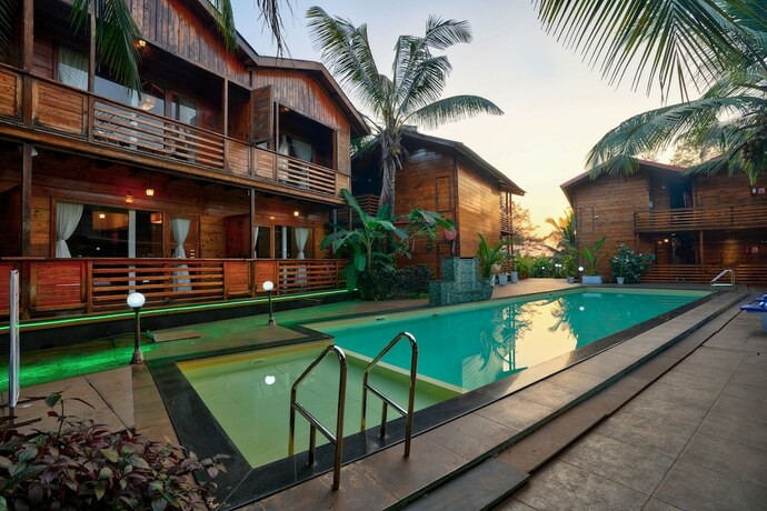 Imagen general del Hotel Aqua Marina Beach Cottages. Foto 10