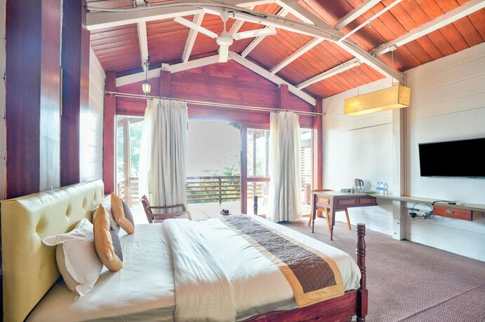 Imagen general del Hotel Aqua Marina Beach Cottages. Foto 13