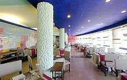 Imagen del bar/restaurante del Hotel Aqua Meia Praia. Foto 2