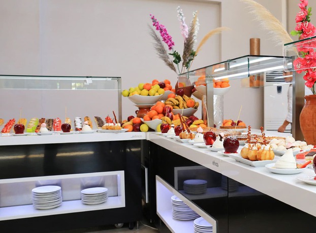 Imagen del bar/restaurante del Hotel Aqua Mirage Club & Aqua Parc. Foto 2