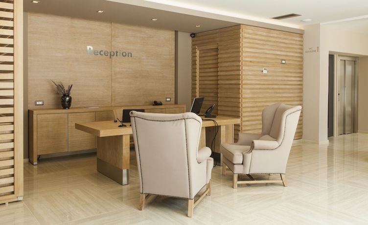Imagen de los interiores del Hotel Aqua Oliva Resort. Foto 16