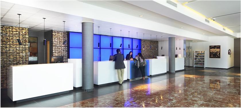 Imagen de los interiores del Hotel Aqua Onabrava and Spa. Foto 17