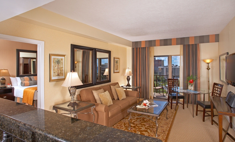 Imagen de los interiores del Hotel Aqua Palms Waikiki. Foto 11