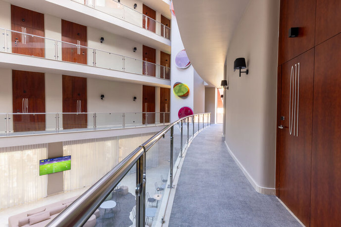 Imagen de los interiores del Hotel Aqua Pedra Dos Bicos Design Beach - Adults Friendly. Foto 8