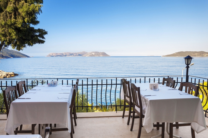 Imagen de los exteriores del Hotel Aqua Princess. Foto 11