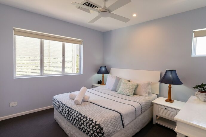 Imagen de la habitación del Hotel Aqua Promenade Beachfront Apartments. Foto 31