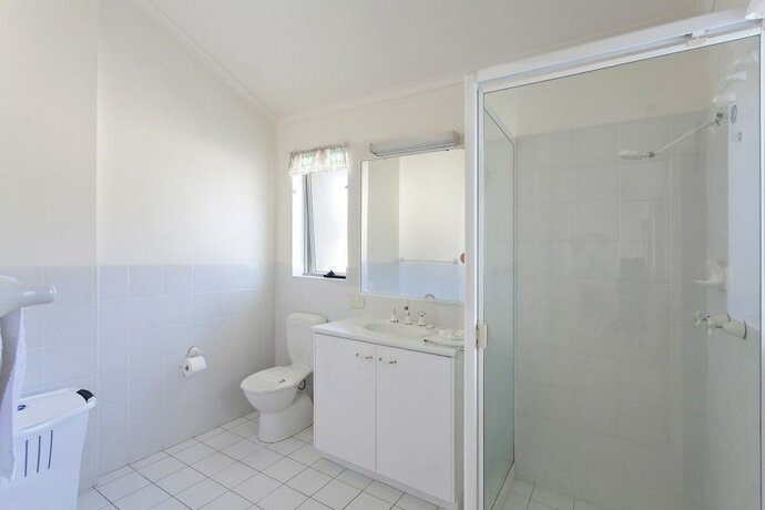 Imagen de la habitación del Hotel Aqua Promenade Beachfront Apartments. Foto 34