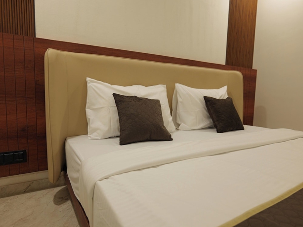 Imagen de la habitación del Hotel Aqua Rajkot. Foto 8