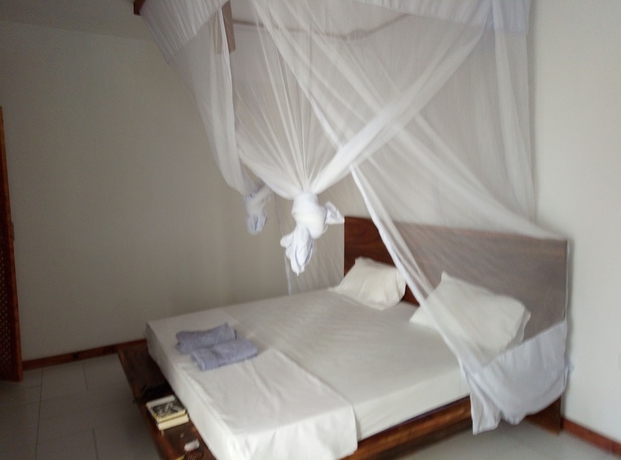 Imagen de la habitación del Hotel Aqua Resort, Gombato. Foto 5