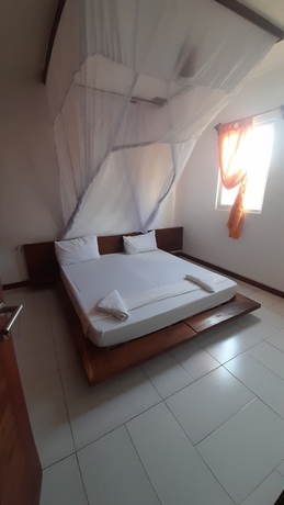 Imagen de la habitación del Hotel Aqua Resort, Gombato. Foto 11