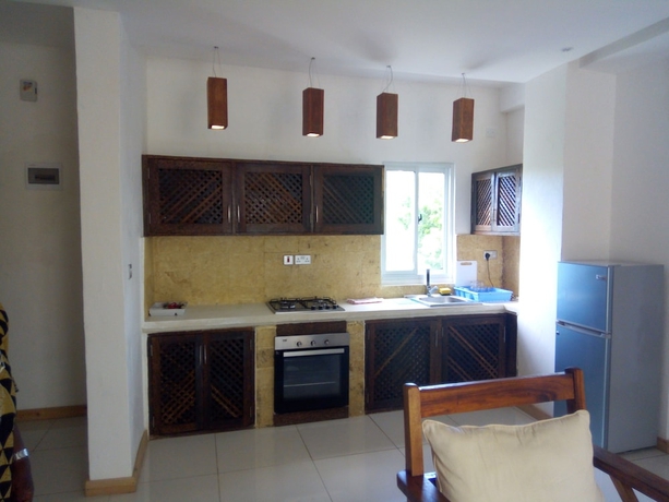 Imagen de la habitación del Hotel Aqua Resort, Gombato. Foto 12