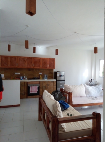 Imagen de la habitación del Hotel Aqua Resort, Gombato. Foto 19