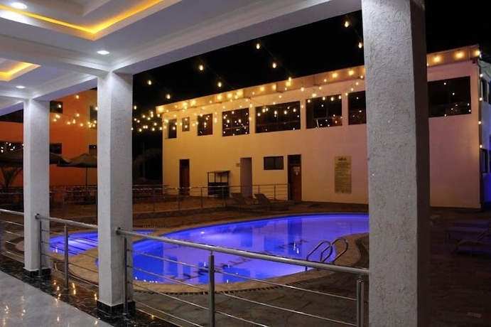 Imagen de la piscina del Hotel Aqua Resort Naivasha. Foto 14