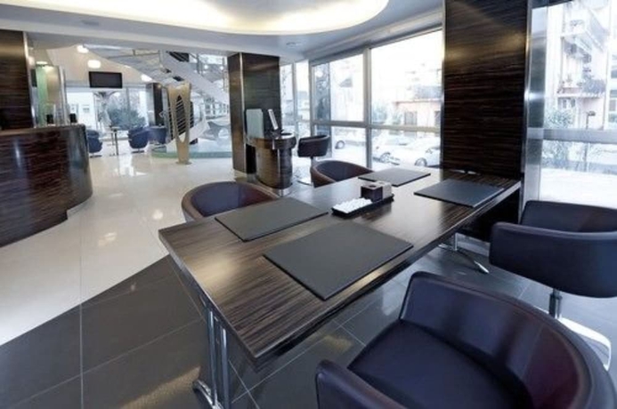 Imagen de los interiores del Hotel Aqua, Rimini. Foto 19