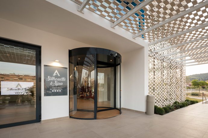 Imagen de los interiores del Hotel Aqua Silhouette & Spa. Foto 19