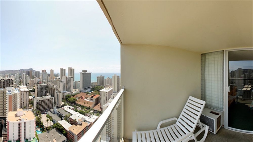 Imagen de la habitación del Hotel Aqua Skyline at Island Colony. Foto 5