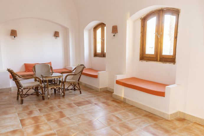 Imagen de los interiores del Hotel Aqua Sun Village, NUWEIBA. Foto 19