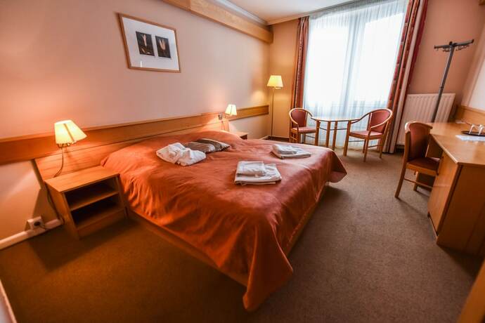 Imagen de la habitación del Hotel Aqua Term&aacute;l. Foto 19