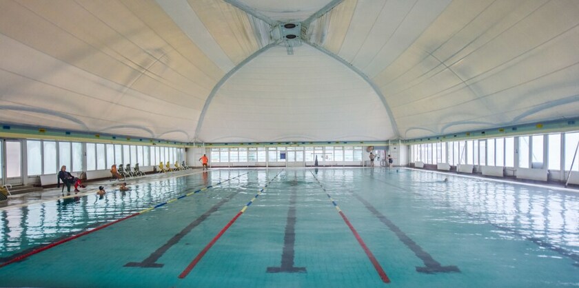 Imagen de la piscina del Hotel Aqua Term&aacute;l. Foto 26