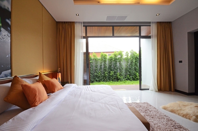 Imagen de la habitación del Hotel Aqua Villas Rawai. Foto 9