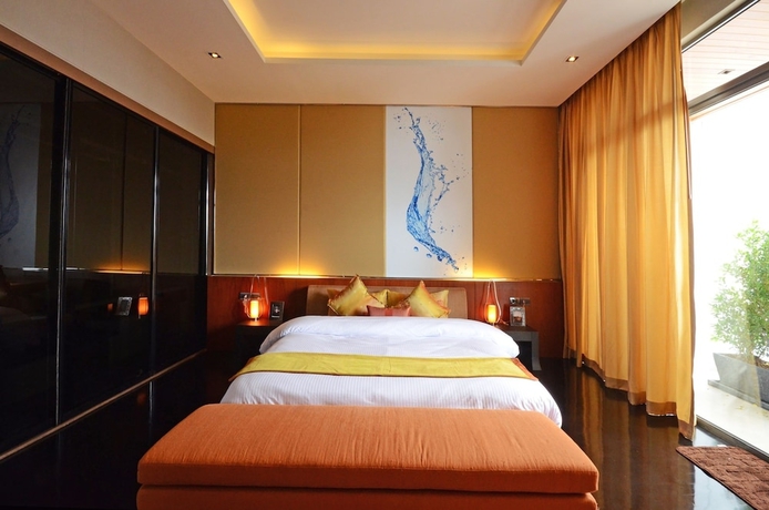Imagen de la habitación del Hotel Aqua Villas Rawai. Foto 11