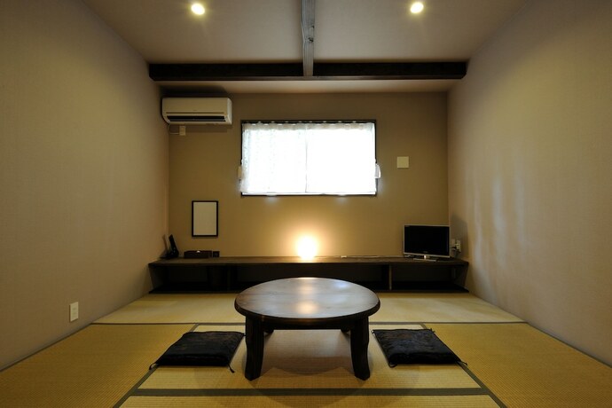 Imagen de la habitación del Hotel Aqua X Ignis. Foto 23