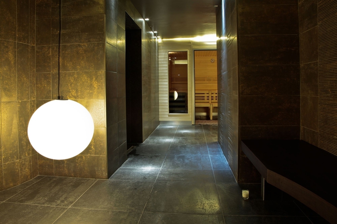 Imagen de la piscina del Hotel Aquabella and Spa. Foto 16