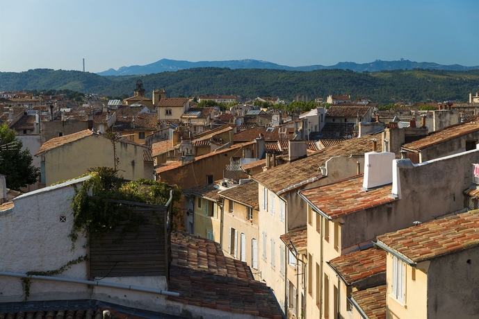 Imagen de la habitación del Hotel Aquabella and Spa. Foto 10