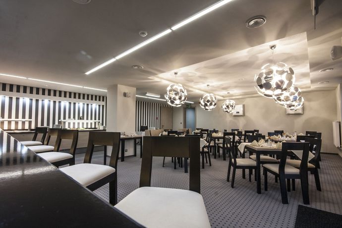 Imagen del bar/restaurante del Hotel Aquacity Riverside. Foto 2