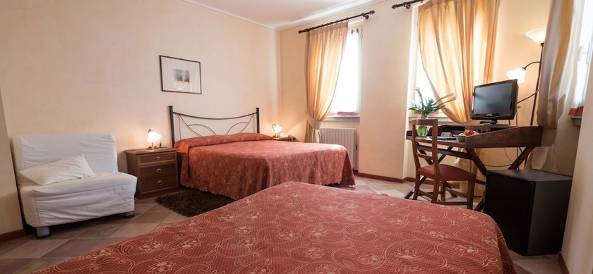Imagen de la habitación del Hotel Aquadolce. Foto 9