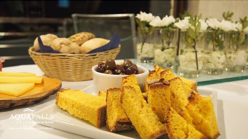 Imagen del bar/restaurante del Hotel Aquafalls Nature. Foto 2