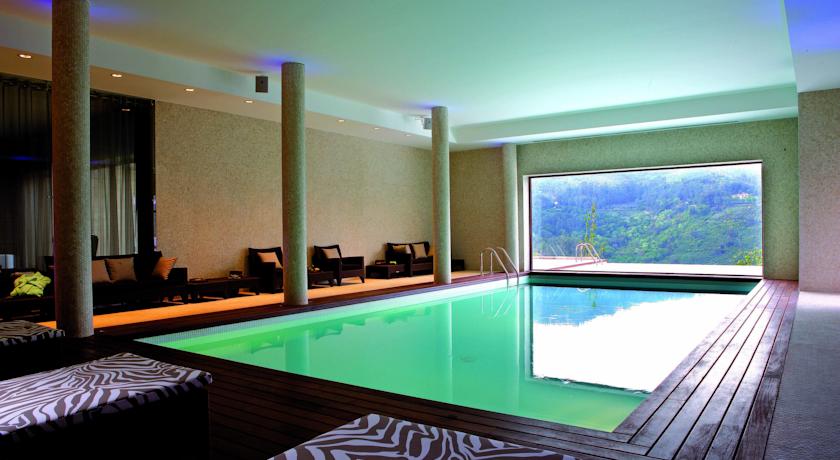 Imagen de la piscina del Hotel Aquafalls Spa Hotel Rural. Foto 4