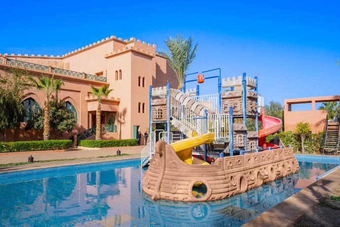 Imagen de los interiores del Hotel Aquafun By Grand Mogador Agdal. Foto 10