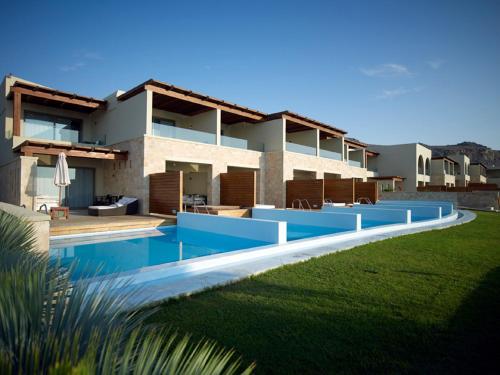 Imagen de los interiores del Hotel Aquagrand Artistic Luxury Beach Resort - Adults Only. Foto 7