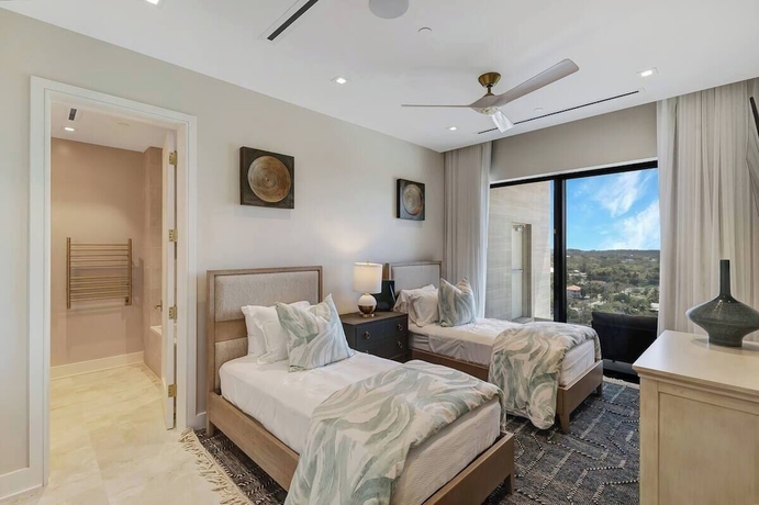Imagen de la habitación del Hotel Aqualina. Foto 5