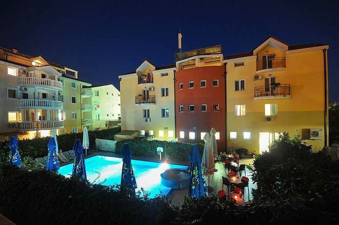 Imagen general del Hotel Aquamarin. Foto 2