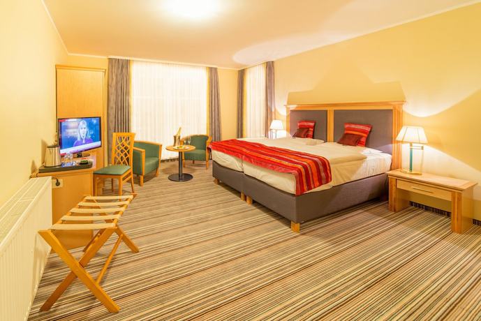 Imagen de la habitación del Hotel Aquamarin Hotel and Spa. Foto 7