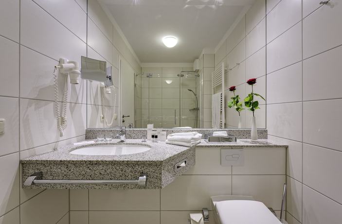 Imagen de la habitación del Hotel Aquamarin Hotel and Spa. Foto 14