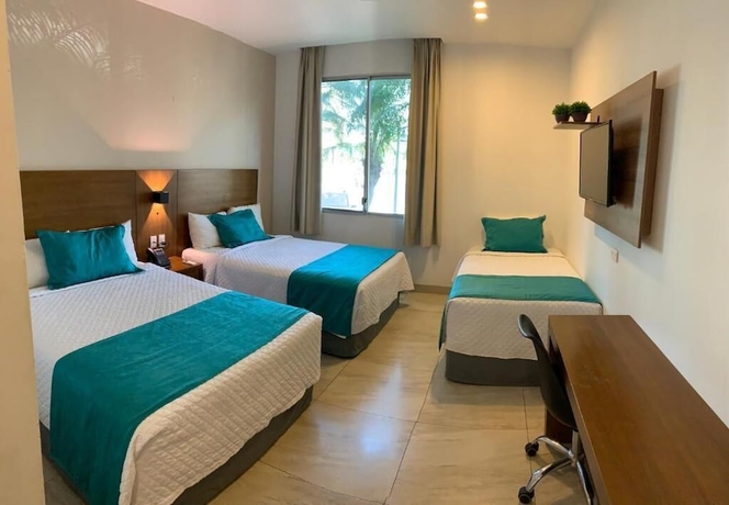 Imagen de la habitación del Hotel Aquamarina Manta. Foto 9