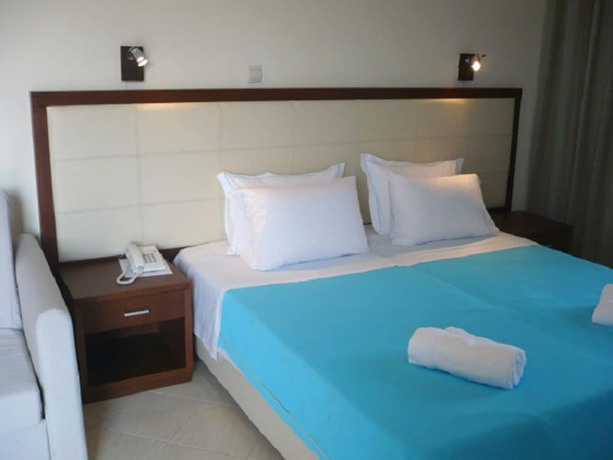 Imagen de la habitación del Hotel Aquamarine. Foto 6