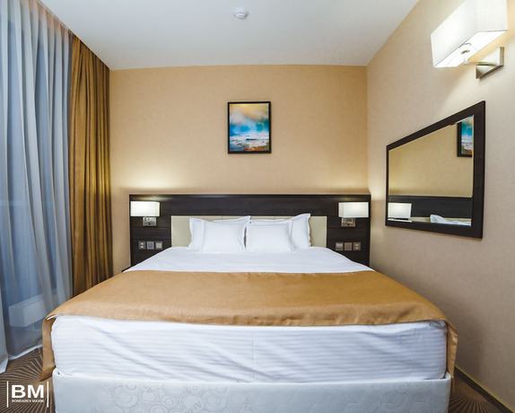 Imagen de la habitación del Hotel Aquamarine Hotel and Spa. Foto 2