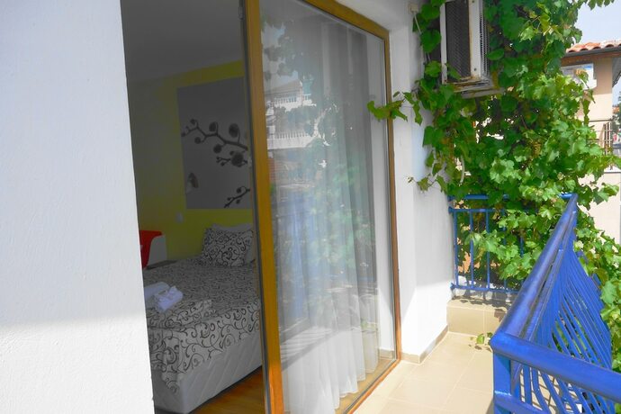 Imagen general del Hotel Aquamarine, Sozopol. Foto 15