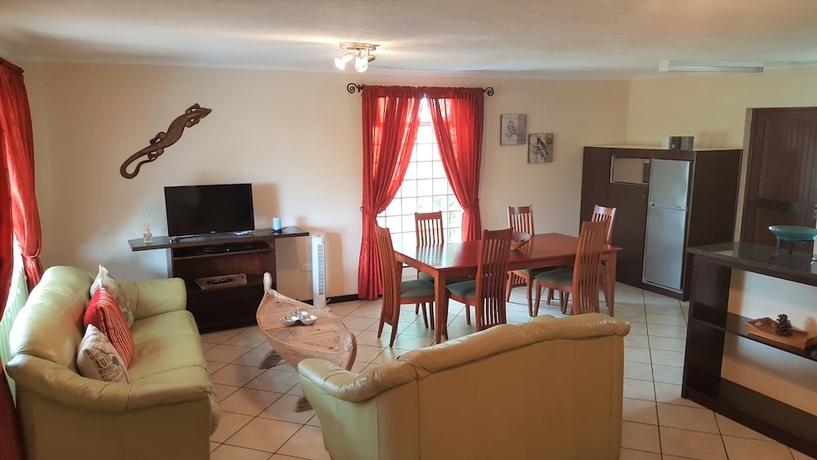 Imagen de la habitación del Hotel Aquanzi Lodge. Foto 6