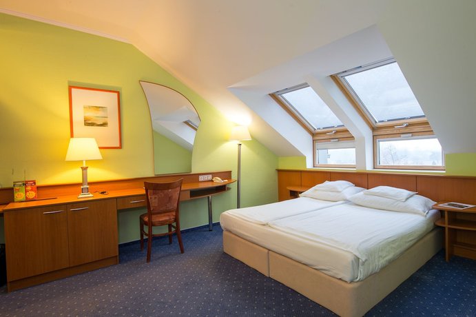 Imagen de la habitación del Hotel Aquarell. Foto 11