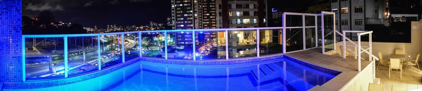 Imagen de la piscina del Hotel Aquarena. Foto 18